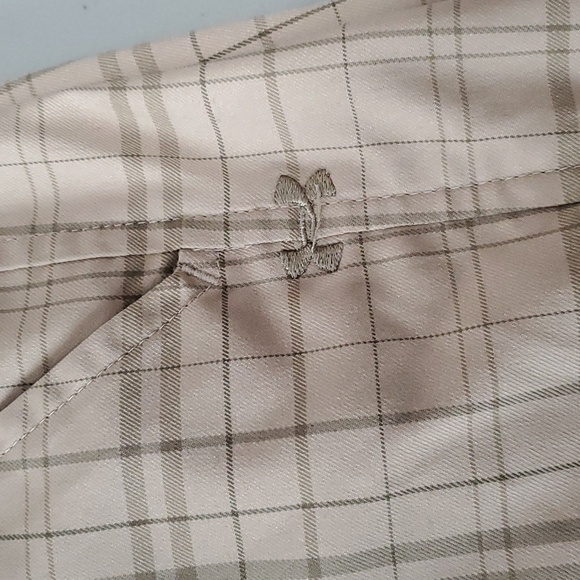 Under Armour flat front tan quick dry plaid athletic shorts men's size 38 - Picture 6 of 6